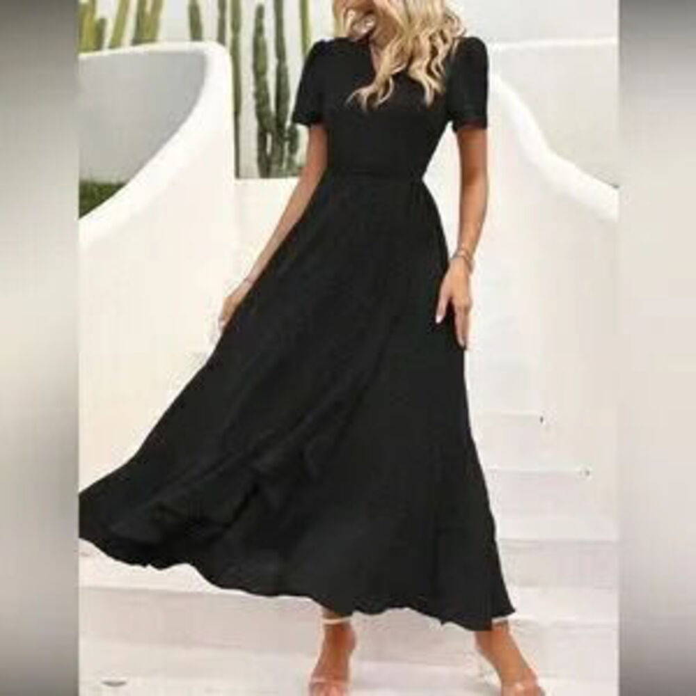 Elegant Black Wrap Dress - Picture 3 of 5